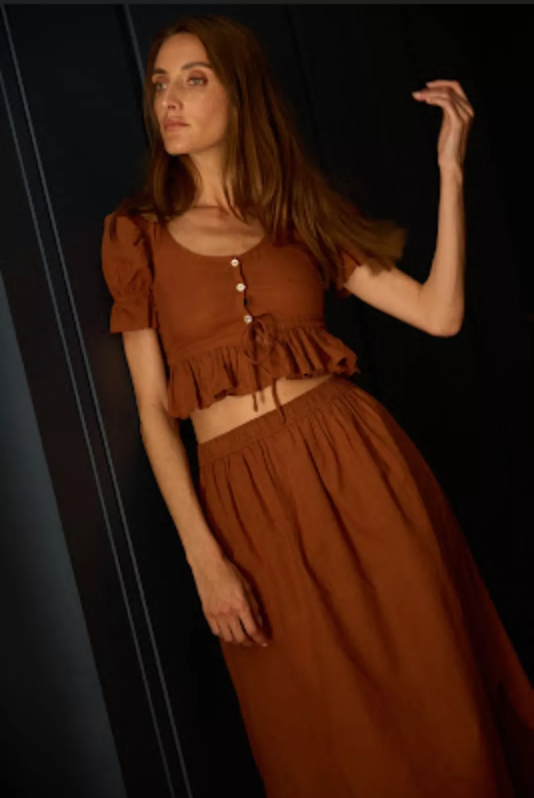 Falda Payesa 3 Top payesa marrón Monte Blanco Studio.